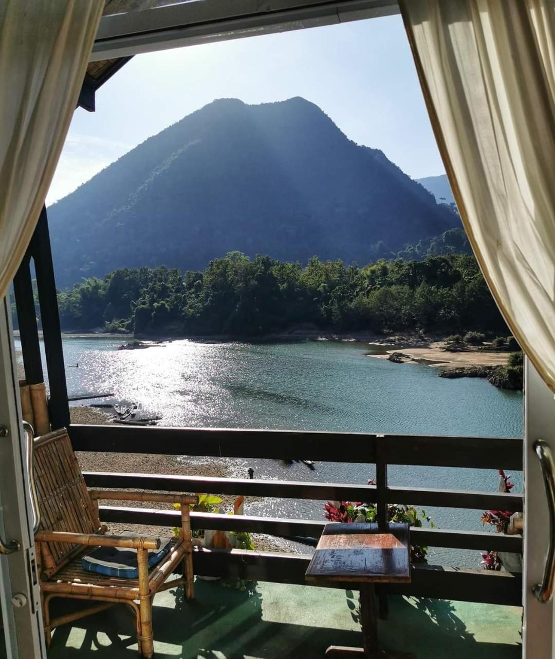 Ning Ning Guesthouse Muang Ngoi Екстер'єр фото