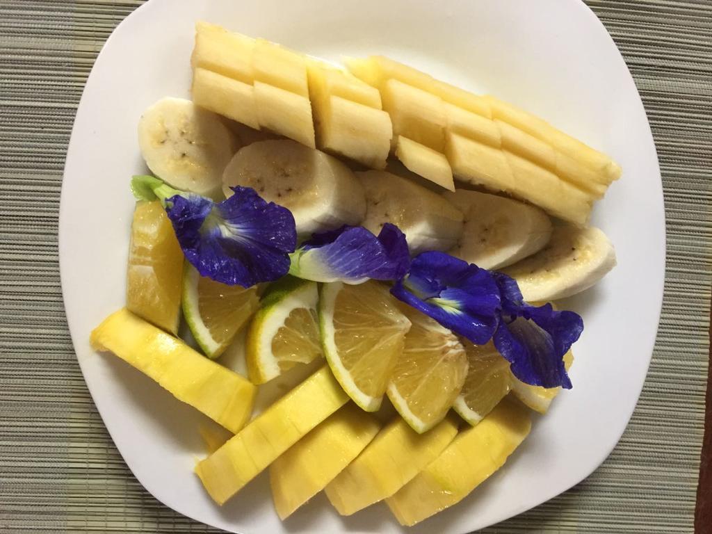 Ning Ning Guesthouse Muang Ngoi Екстер'єр фото